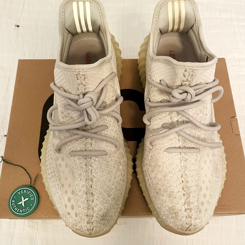 Adidas Yeezy Boost 350 V2 Light